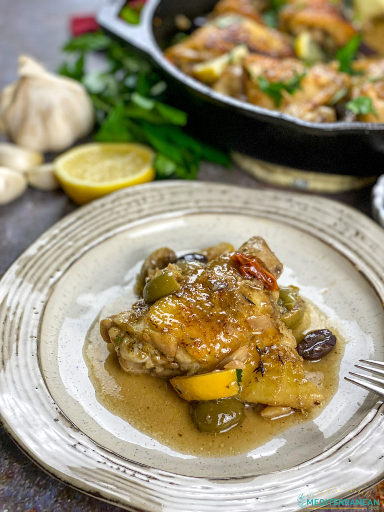 Chicken Provençal with Tomatoes and Olives - Eat Mediterranean Food